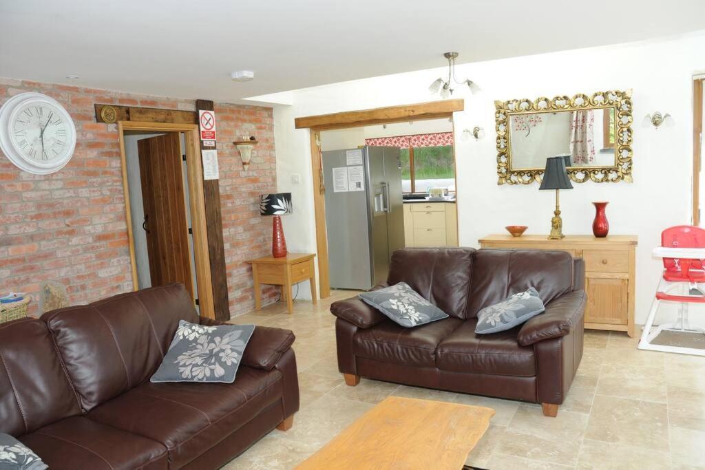 Ty-Hapus Cottage Jordanston Экстерьер фото