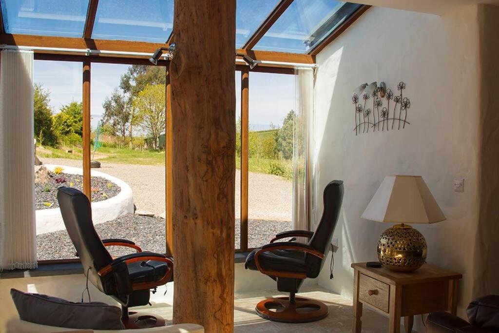 Ty-Hapus Cottage Jordanston Экстерьер фото
